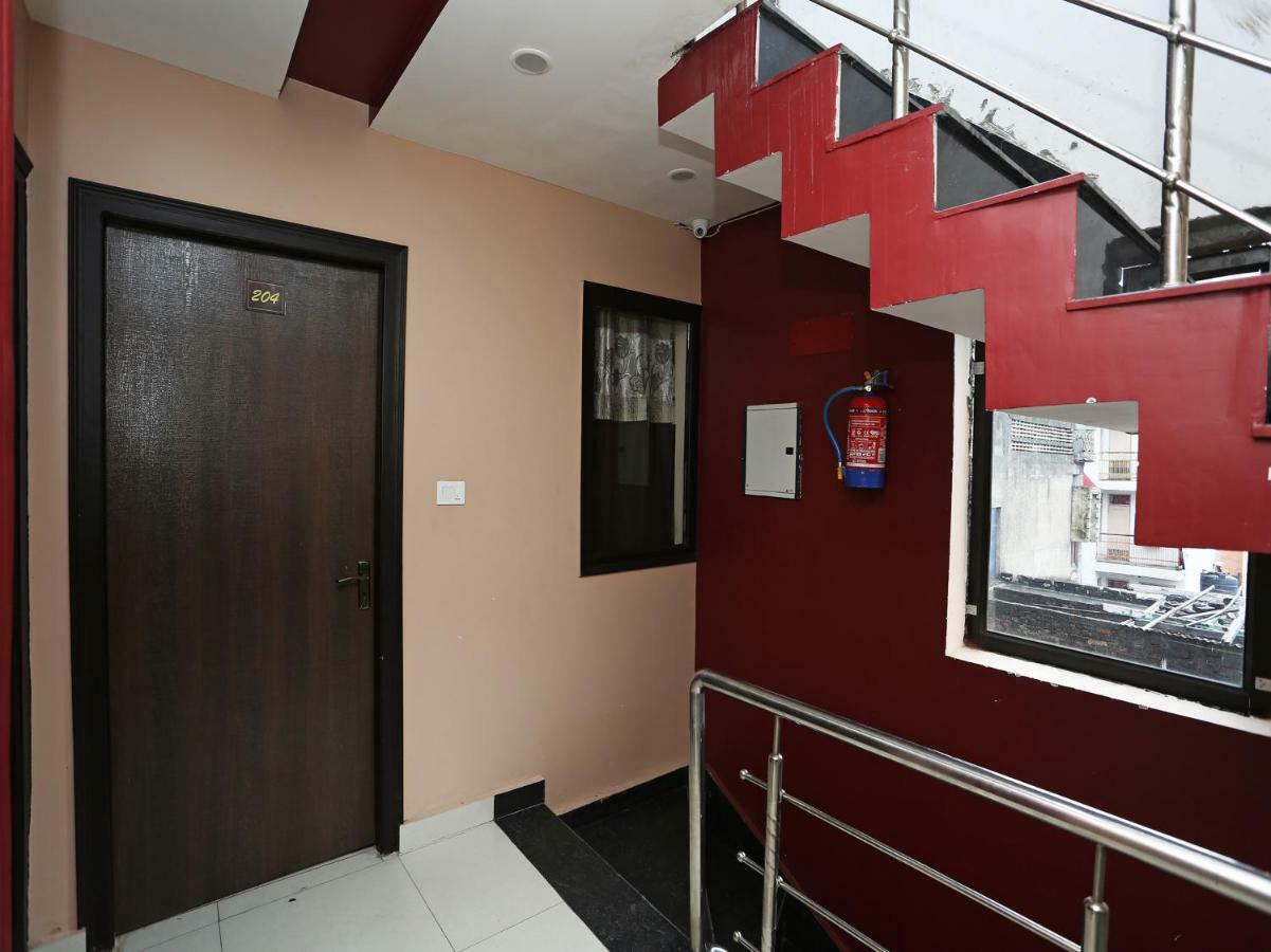 Oyo 27700 The Better Inn Jammu Exterior photo